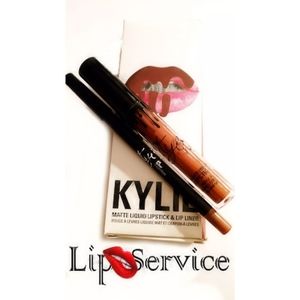 KYLIE JENNER LIP - HOT Shade 22... Life is golden